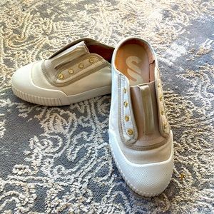 Woman’s mule sneakers Brazilian brand sz8